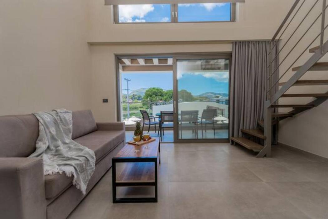 Mystique Luxury Suites & Maisonettes Laganász Kültér fotó