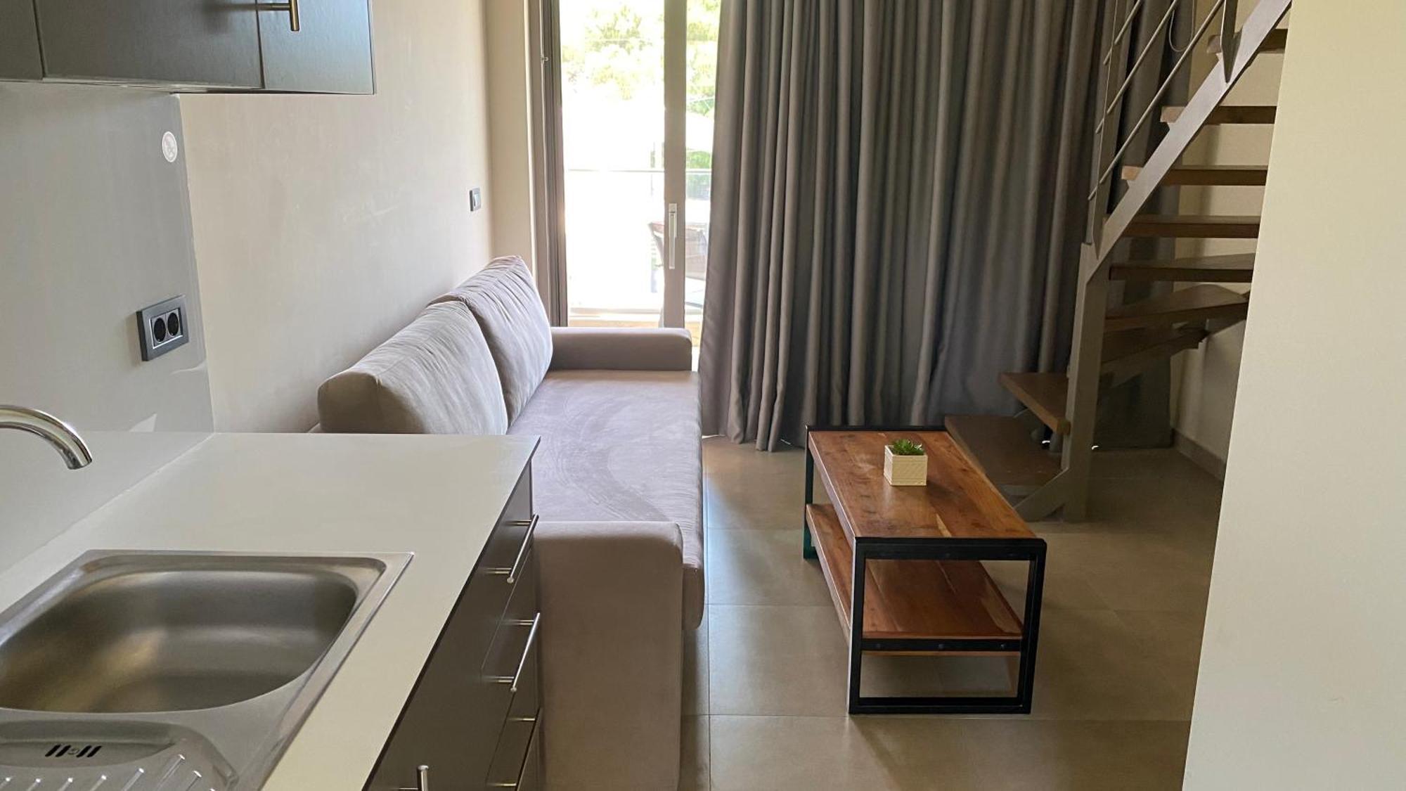 Mystique Luxury Suites & Maisonettes Laganász Kültér fotó
