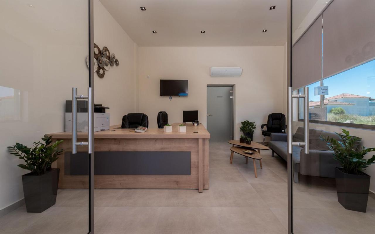 Mystique Luxury Suites & Maisonettes Laganász Kültér fotó