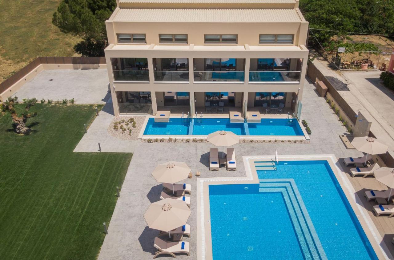 Mystique Luxury Suites & Maisonettes Laganász Kültér fotó