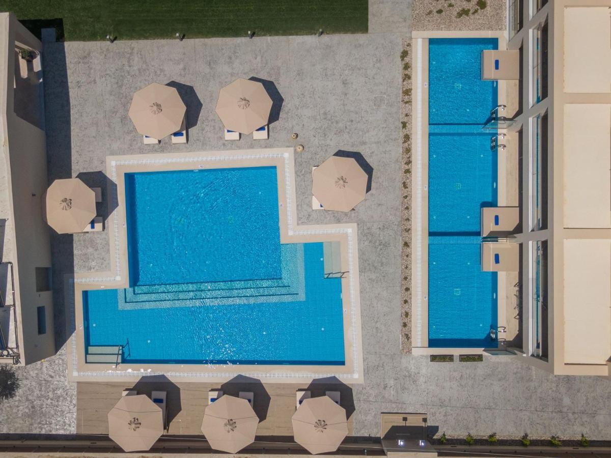Mystique Luxury Suites & Maisonettes Laganász Kültér fotó